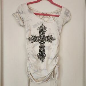 Distressed tye-dye graphic shirt